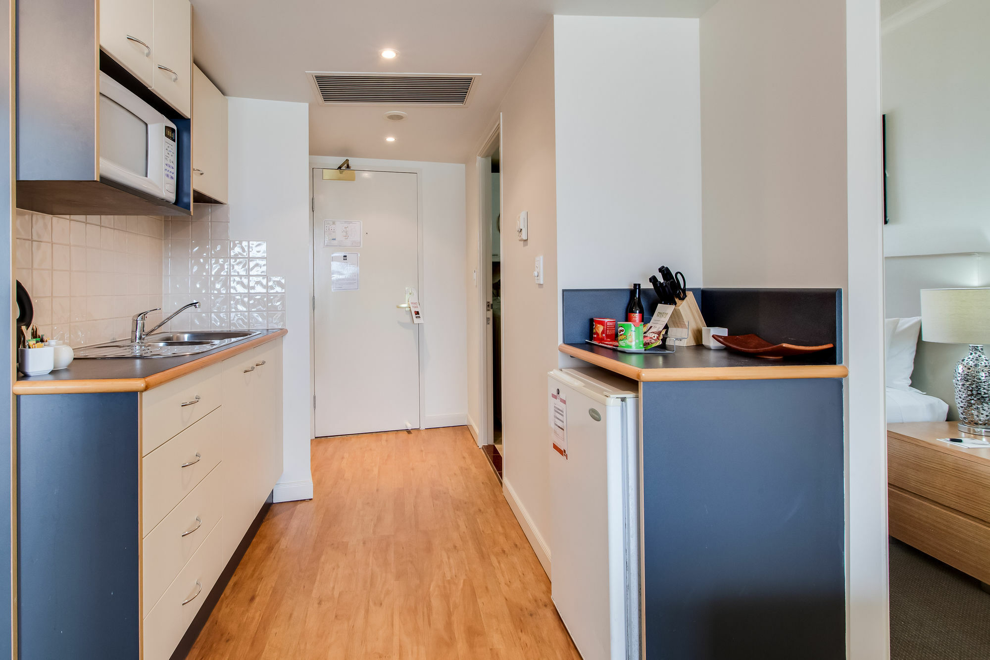 Central Cosmo Apartment Hotel Brisbane Exterior photo