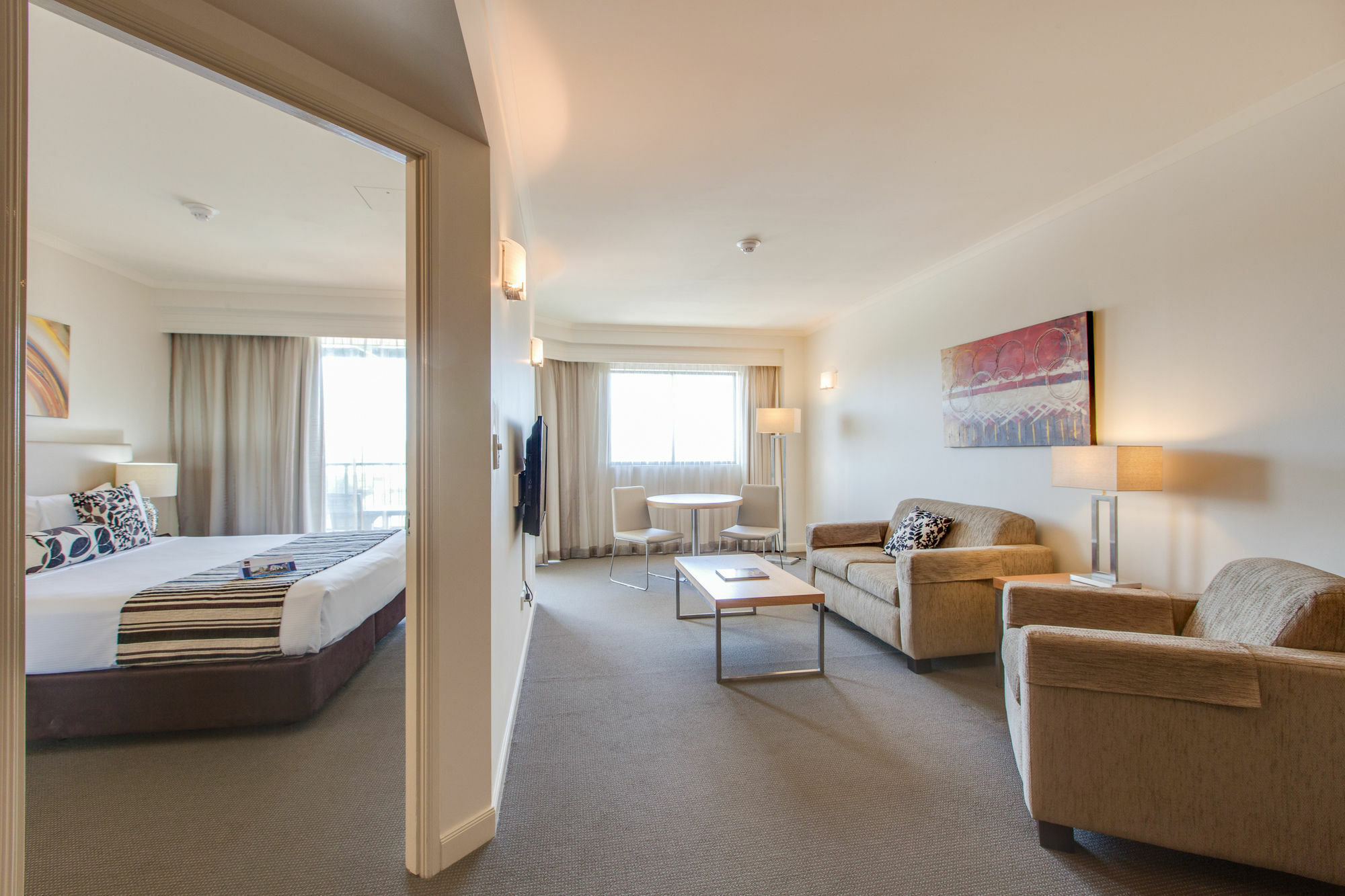 Central Cosmo Apartment Hotel Brisbane Exterior photo